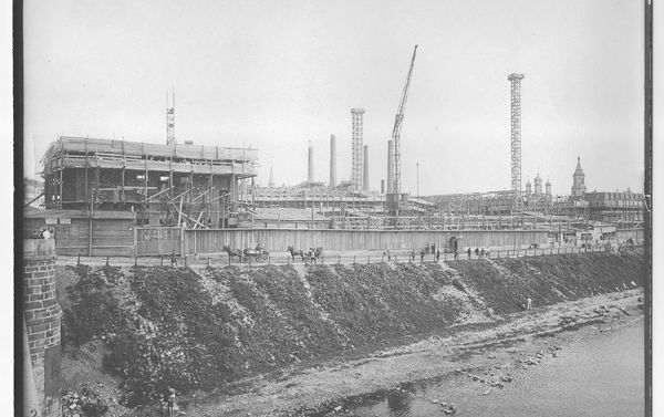 Construction of the Moscow’s House on the Embankment - Sputnik International