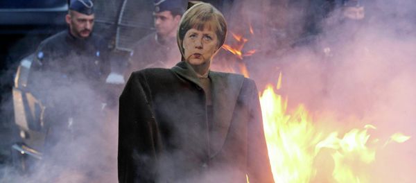 Merkel on Fire: European Farmers Protest in Brussels Merkel on Fire: European Farmers Protest in Brussels - Sputnik International