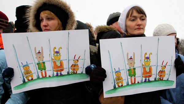Opposition rallies in St. Petersburg against anti-Magnitsky law - Sputnik International