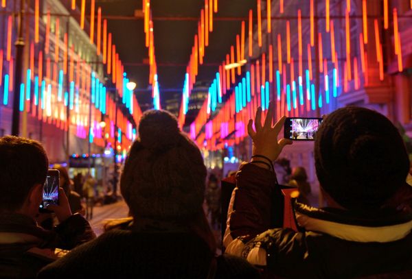 Moscow Prepares For New Year With Full-Blown Illumination - Sputnik International