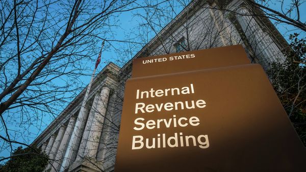 This April 13, 2014 file photo shows the headquarters of the Internal Revenue Service (IRS) in Washington. - Sputnik International