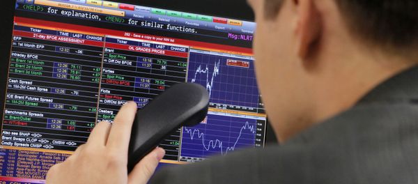 Credit rating agency Standard & Poor's (S&P) has announced it could downgrade Russia's sovereign debt status Credit rating agency Standard & Poor's (S&P) has announced it could downgrade Russia's sovereign debt status - Sputnik International