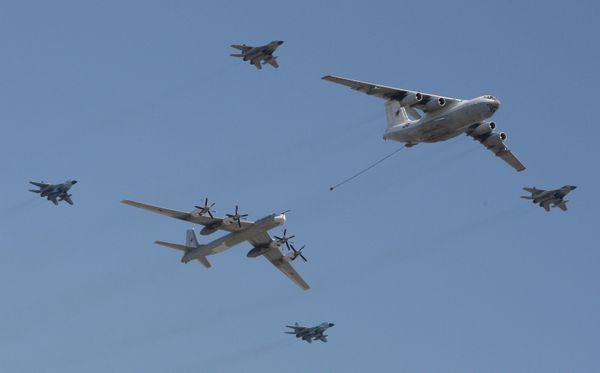 Russian Long-Range Aviation in Pictures Russian Long-Range Aviation in Pictures - Sputnik International