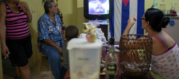 Even though it has been banned for more than 30 years, Christmas has been regaining popularity in Cuba since 1998; the thaw in US-Cuba relations has become an early holiday gift for the nation. Even though it has been banned for more than 30 years, Christmas has been regaining popularity in Cuba since 1998; the thaw in US-Cuba relations has become an early holiday gift for the nation. - Sputnik International