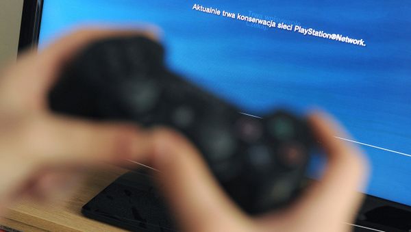 Leading game servers Xbox Live and PlayStation Network failed on Thursday amid the Sony cyber attack scandal, hackers have claimed responsibility for the attack - Sputnik International