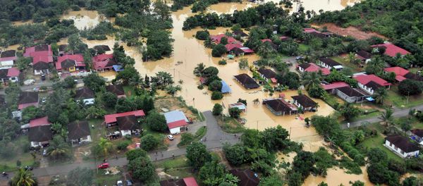 Over 100,000 people have been evacuated due to Malaysia’s worst flooding in decades Over 100,000 people have been evacuated due to Malaysia’s worst flooding in decades - Sputnik International