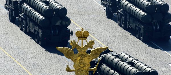 S-400 Triumph air defense system during Victory military parade in Moscow S-400 Triumph air defense system during Victory military parade in Moscow - Sputnik International
