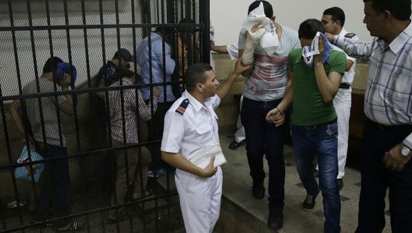 Eight Egyptian men, previously sentenced to three years in jail on charges of inciting debauchery after they appeared in a viral video showing a symbolic same-sex marriage have had their prison terms reduced to one year - Sputnik International