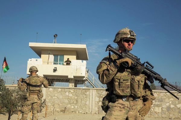 A U.S. soldier from Dragon Company of the 3rd Cavalry Regiment stands in front of an Afghan National Army guard post during a mission near forward operating base Gamberi in the Laghman province of Afghanistan December 28, 2014 A U.S. soldier from Dragon Company of the 3rd Cavalry Regiment stands in front of an Afghan National Army guard post during a mission near forward operating base Gamberi in the Laghman province of Afghanistan December 28, 2014 - Sputnik International