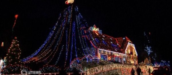 German House Displays Thousands of Christmas Lights German House Displays Thousands of Christmas Lights - Sputnik International