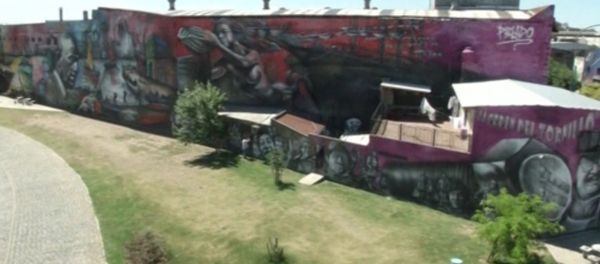 Giant Graffiti With Portraits Presented at Buenos Aires Giant Graffiti With Portraits Presented at Buenos Aires - Sputnik International