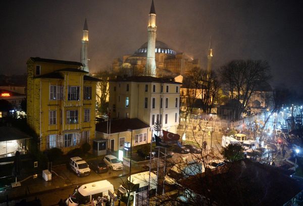 A general view of a police station, at left, where a Turkish police officer was killed and another injured following a suicide attack in Istanbul, Turkey, Tuesday, Jan. 6, 2015 A general view of a police station, at left, where a Turkish police officer was killed and another injured following a suicide attack in Istanbul, Turkey, Tuesday, Jan. 6, 2015 - Sputnik International