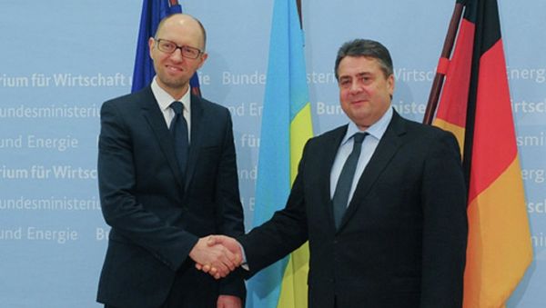 Ukrainian Prime Minister Arseniy Yatsenyuk’s meeting with German Vice Chancellor Sigmar Gabriel in Berlin Ukrainian Prime Minister Arseniy Yatsenyuk’s meeting with German Vice Chancellor Sigmar Gabriel in Berlin - Sputnik International