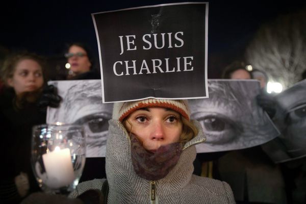 Pen Versus Sword: Aftermath of Attack on Charlie Hebdo - Sputnik International
