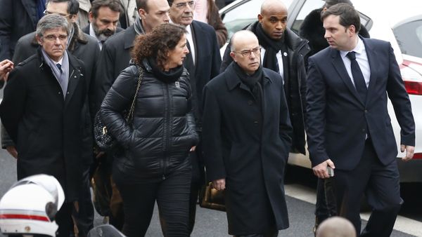 French Interior Minister Bernard Cazeneuve (2nd R) French Interior Minister Bernard Cazeneuve (2nd R) - Sputnik International