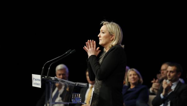 French far-right Front National leader Marine Le Pen French far-right Front National leader Marine Le Pen - Sputnik International