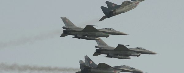 Two Polish Air Force Russian made Mig 29's fly Two Polish Air Force Russian made Mig 29's fly - Sputnik International