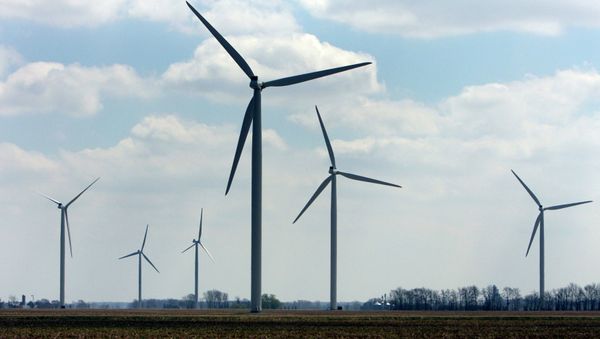 Three workers have been killed and another five injured in a powerful explosion at a wind power plant in the city of Satara in the Indian state of Maharashtra Three workers have been killed and another five injured in a powerful explosion at a wind power plant in the city of Satara in the Indian state of Maharashtra - Sputnik International