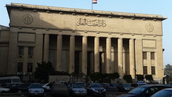 A court in Egypt has sentenced a student for writing a Facebook post that he is an atheist - Sputnik International