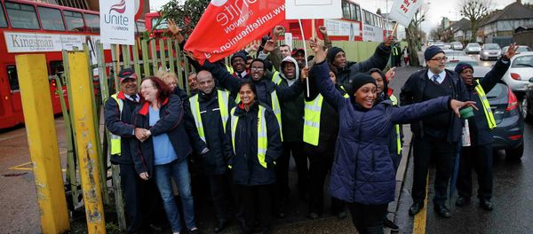 Metroline bus drivers Metroline bus drivers - Sputnik International