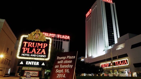 A sign announces the closing of Trump Plaza Hotel & Casino in Atlantic City, N.J - Sputnik International