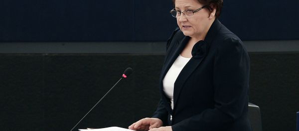 Latvian Prime Minister Laimdota Straujuma Latvian Prime Minister Laimdota Straujuma - Sputnik International