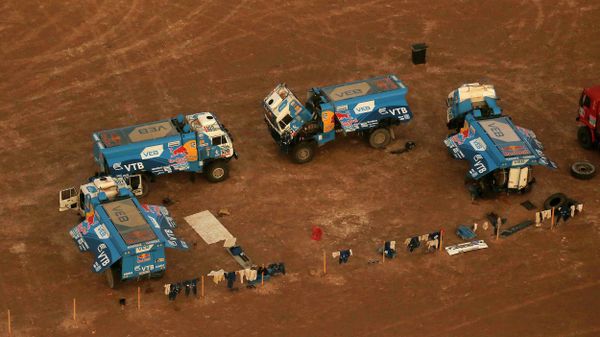 Team KAMAZ-master Navigate the 2015 Dakar Rally - Sputnik International