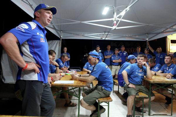 Team KAMAZ-master Navigate the 2015 Dakar Rally - Sputnik International