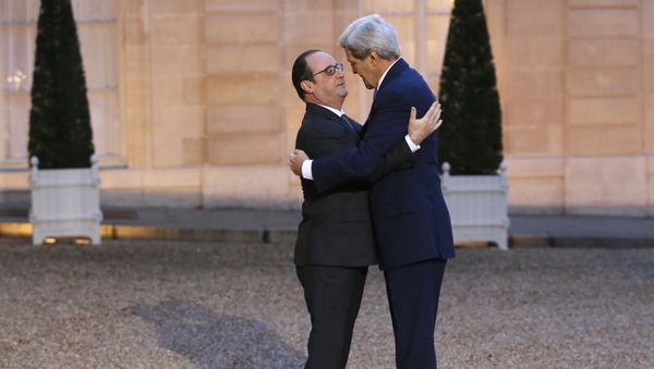 Without public announcement, the French government proposed a bill that aims to fully reintegrate France into NATO, the Marianne news magazine reported. - Sputnik International