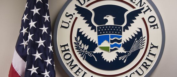 The logo of the US Department of Homeland Security - Sputnik International