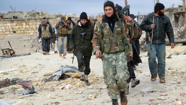 Opposition fighters walk in the al-Breij area northwest on the northern Syrian city of Aleppo Opposition fighters walk in the al-Breij area northwest on the northern Syrian city of Aleppo - Sputnik International