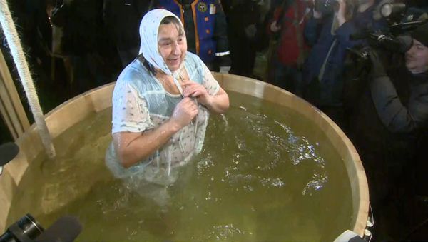 From Vladivostok to Moscow: Russia Celebrates the Orthodox Epiphany - Sputnik International