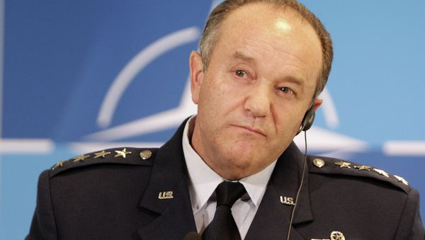 US General Philip Breedlove addresses the media at the Hotel Radisson Blu Lietuva in Vilnius on September 20, 2014 US General Philip Breedlove addresses the media at the Hotel Radisson Blu Lietuva in Vilnius on September 20, 2014 - Sputnik International