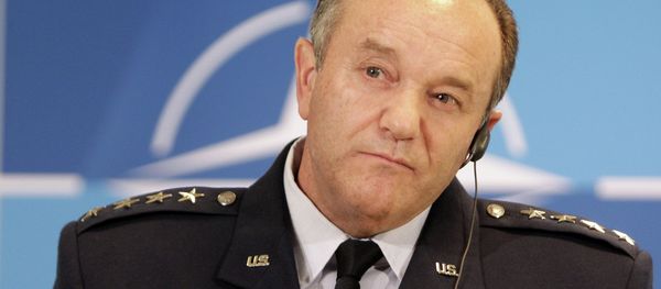 US General Philip Breedlove addresses the media at the Hotel Radisson Blu Lietuva in Vilnius on September 20, 2014 US General Philip Breedlove addresses the media at the Hotel Radisson Blu Lietuva in Vilnius on September 20, 2014 - Sputnik International