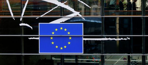 People are pictured through a window at the European Parliament in Brussels. People are pictured through a window at the European Parliament in Brussels. - Sputnik International