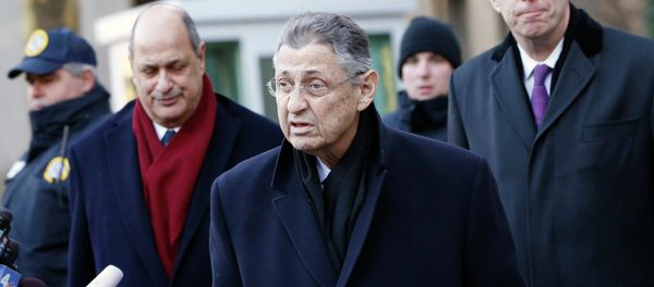 New York Assembly Speaker Sheldon Silver (C) leaves the U.S. Federal Court in the Manhattan borough of New York City January 22, 2015 - Sputnik International