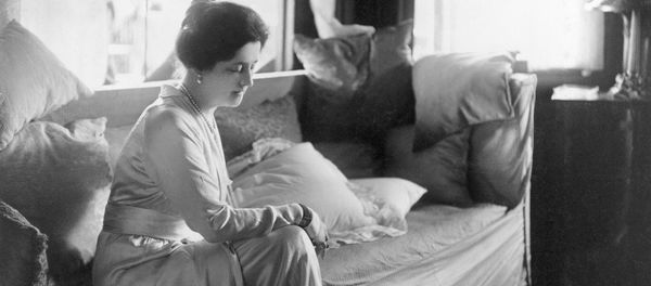 Lady Lucy Duff-Gordon (1863-1935) English fashion designer developed an international business in London, Paris, New York, and Chicago, designing for stage and screen, as well as the wealthy. Ca. 191 - Sputnik International