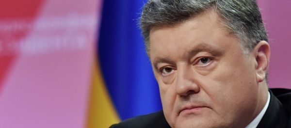 Ukrainian President Petro Poroshenko said Friday he would demand an emergency meeting of the European Council, if bilateral ceasefire is not implemented in eastern Ukraine on Sunday, according to a statement on the presidential website. Ukrainian President Petro Poroshenko said Friday he would demand an emergency meeting of the European Council, if bilateral ceasefire is not implemented in eastern Ukraine on Sunday, according to a statement on the presidential website. - Sputnik International