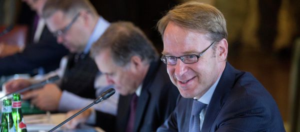 Bundesbank President Jens Weidmann smiles at the start of the ECB governing council meeting in Naples, Italy, Thursday, Oct. 2, 2014 Bundesbank President Jens Weidmann smiles at the start of the ECB governing council meeting in Naples, Italy, Thursday, Oct. 2, 2014 - Sputnik International