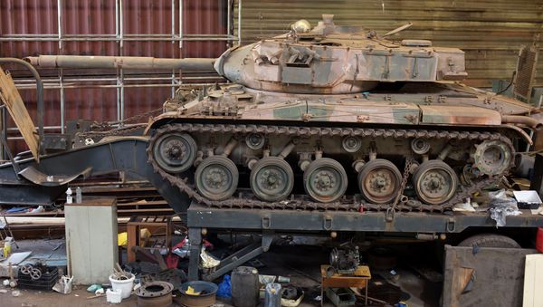 An engine-less tank - Sputnik International