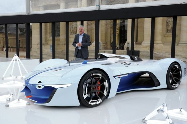 Explore the Future of Automotive Industry: Concept Cars Exhibition in Paris - Sputnik International