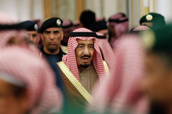 New Saudi King Salman attends a ceremony with world leaders offering their condolences following the death of the late Saudi King, Abdullah bin Abdulaziz, at the Diwan royal palace in Riyadh January 24, 2015 New Saudi King Salman attends a ceremony with world leaders offering their condolences following the death of the late Saudi King, Abdullah bin Abdulaziz, at the Diwan royal palace in Riyadh January 24, 2015 - Sputnik International
