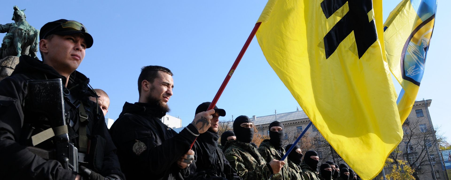 Students of the Azov battalion are dispatched to the conflict zone in southeastern Ukraine - Sputnik International, 1920, 30.03.2022