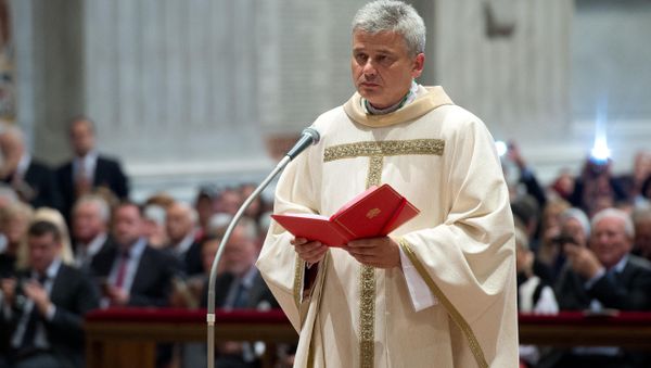 Archbishop Konrad Krajewski attends the ceremony for his episcopal ordination, in St. Peter's Basilica Archbishop Konrad Krajewski attends the ceremony for his episcopal ordination, in St. Peter's Basilica - Sputnik International