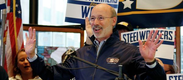 The US United Steelworkers union urged its workers at nine refineries and chemical plants to launch a strike Sunday morning The US United Steelworkers union urged its workers at nine refineries and chemical plants to launch a strike Sunday morning - Sputnik International