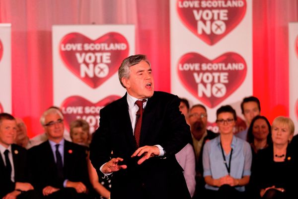 Former British Prime Minister and No campaigner for the Scottish independence referendum Gordon Brown delivers a speech at a No campaign event in Glasgow, 2014 - Sputnik International