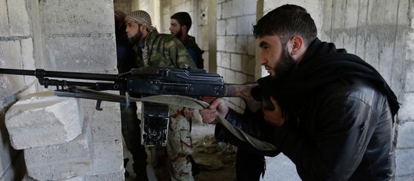 Syrian rebels battled government troops near a landmark 12th century mosque in the northern city of Aleppo. - Sputnik International