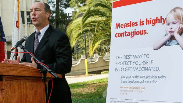 Los Angeles County Department of Public Health Interim Health Officer Dr. Jeffrey Gunzenhauser speaks about the state's measles outbreak during a news conference. Los Angeles County Department of Public Health Interim Health Officer Dr. Jeffrey Gunzenhauser speaks about the state's measles outbreak during a news conference. - Sputnik International