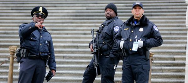 U.S. Capitol Hill Police officers stand guard on the East side of the U.S. Capitol before U.S. President Barack Obama makes his sixth State of the Union address inside the House Chambers on Capitol Hill in Washington, January 20, 2015 U.S. Capitol Hill Police officers stand guard on the East side of the U.S. Capitol before U.S. President Barack Obama makes his sixth State of the Union address inside the House Chambers on Capitol Hill in Washington, January 20, 2015 - Sputnik International