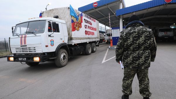 13th humanitarian aid convoy arrives in Ukraine's south-east 13th humanitarian aid convoy arrives in Ukraine's south-east - Sputnik International